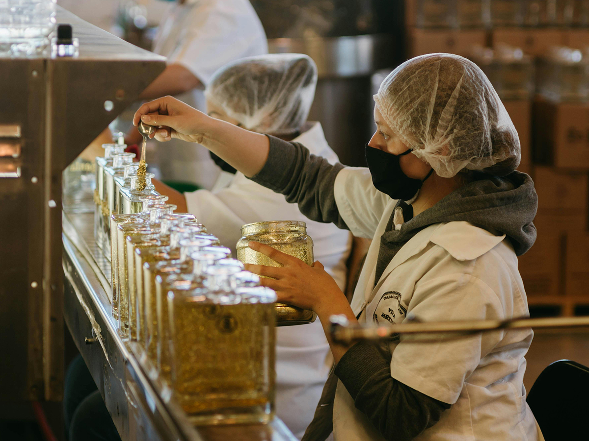 Bottle filling and finishing assembly line