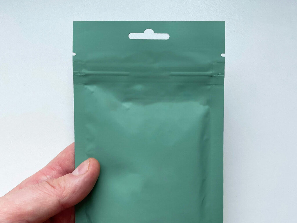 Sealed packaging